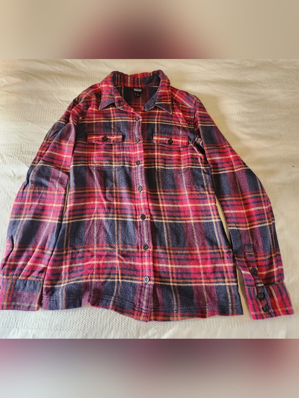 Women's Patagonia Long Sleeve Button Down Size 0